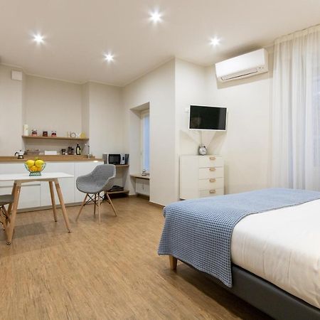Aqualago Casa Vacanze Apartment C Verbania Exteriér fotografie